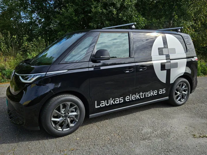Enkel firmaprofilering på varebil
