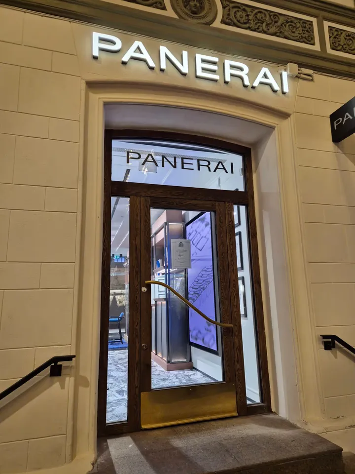 Fasade Panerai