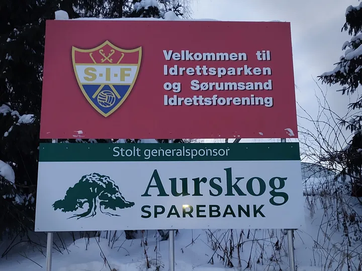 Utendørs reklameskilt