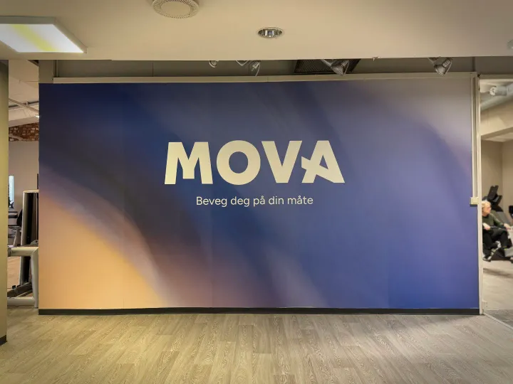 Tapet, Mova
